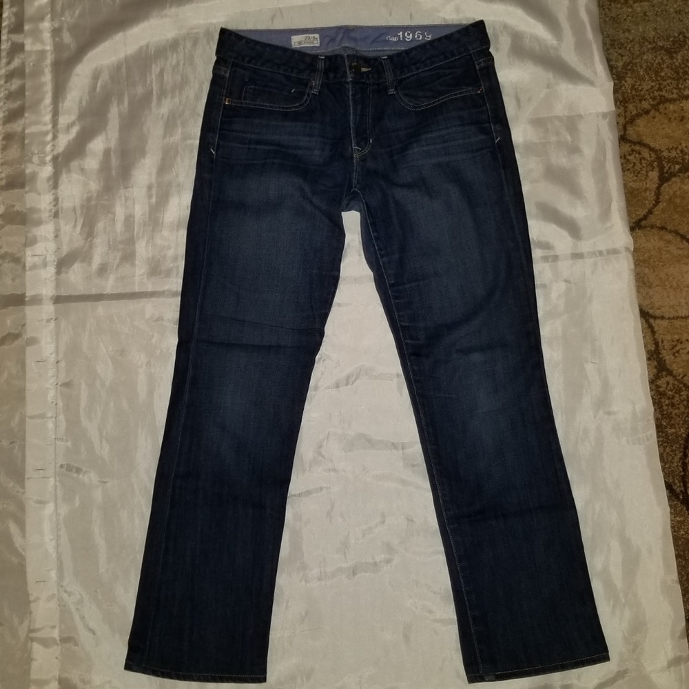 NWOT Gap 1969 Women's Real Straight Jeans Low Rise Dark wash size 29 / 8a ‎ #410